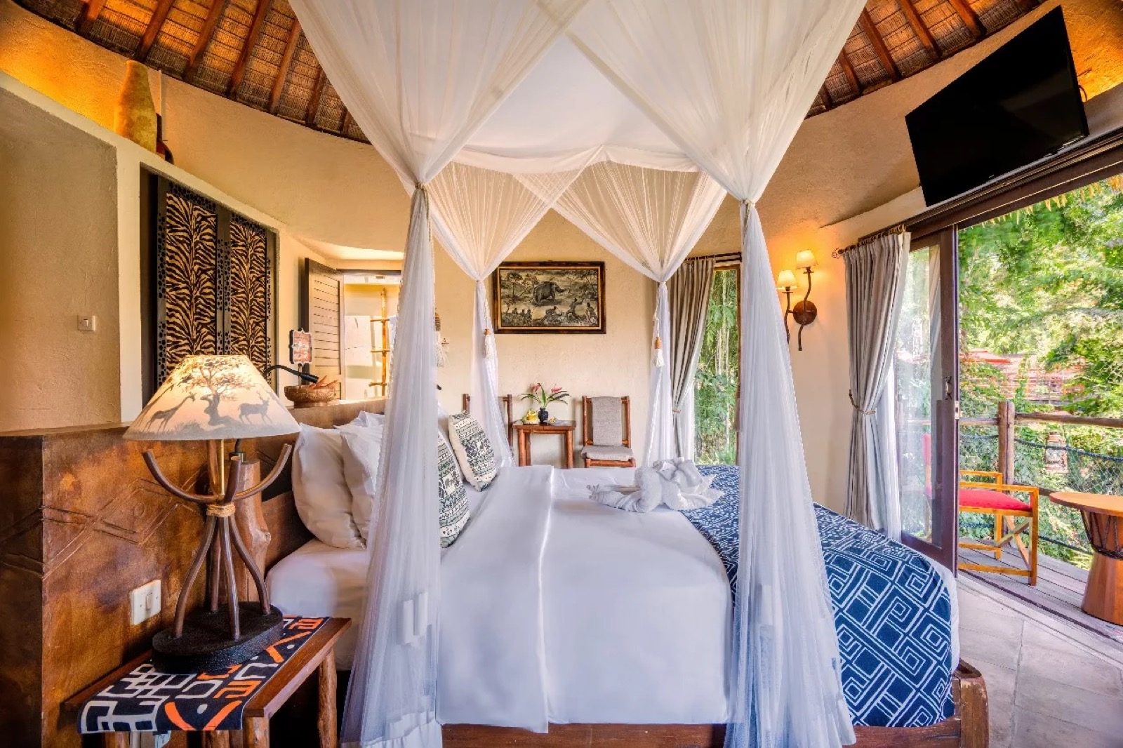 A thatched suite